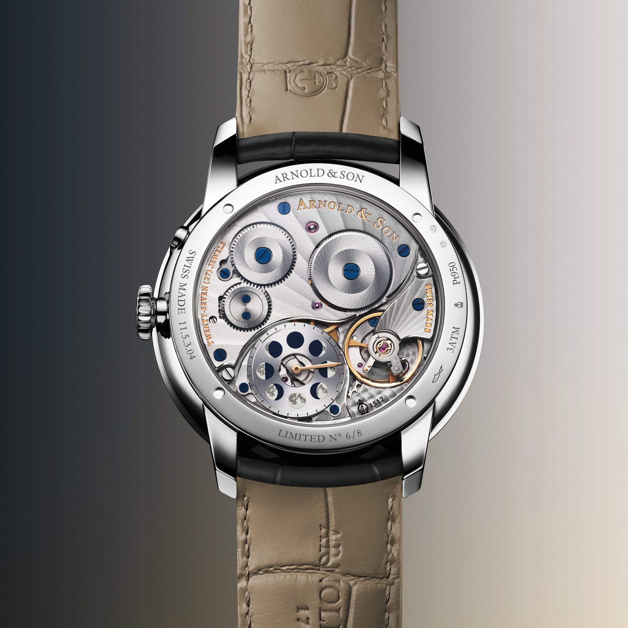 Perpetual Moon 41.5 Platinum 