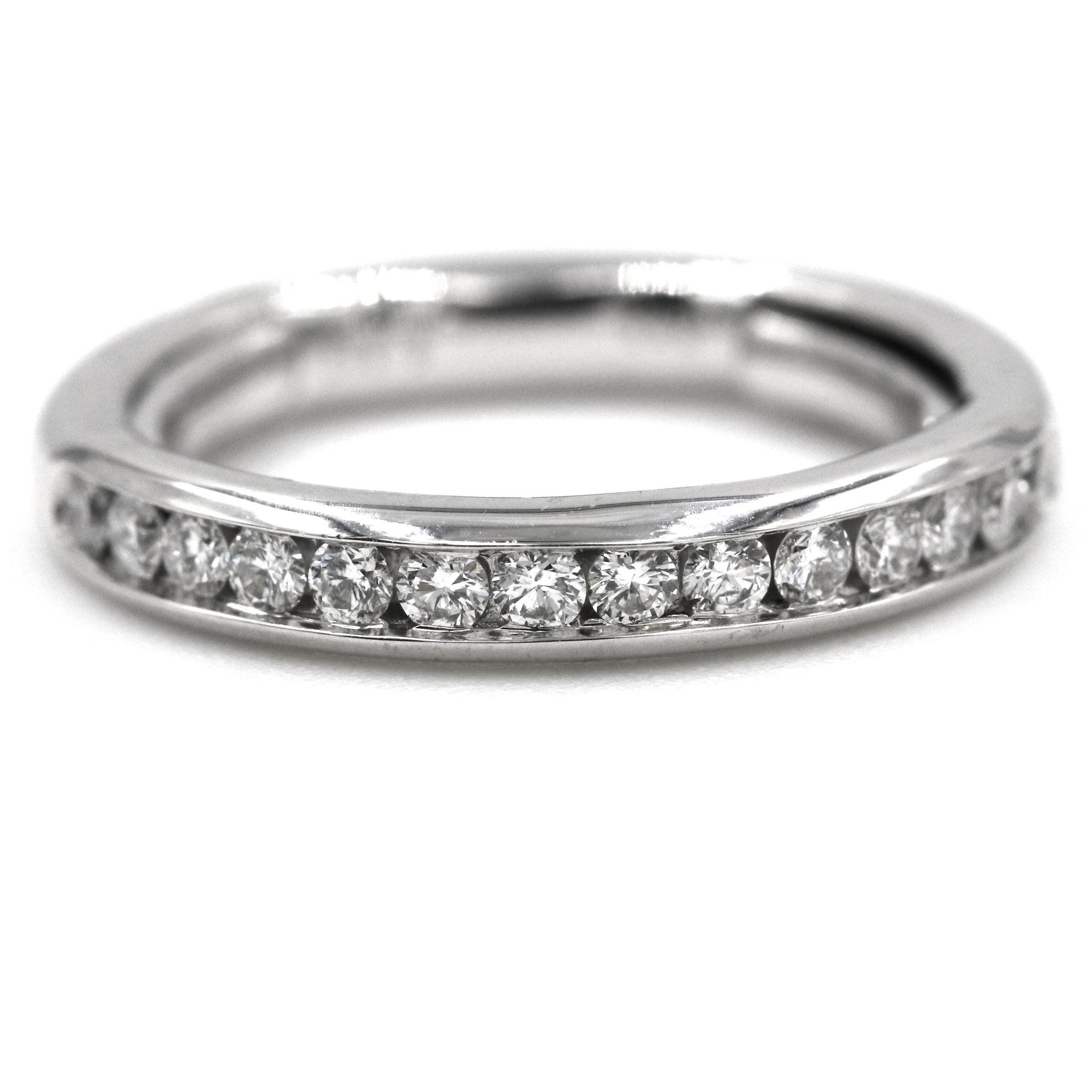 Facet Barcelona 14kt White Gold Diamond Wedding Band Ring