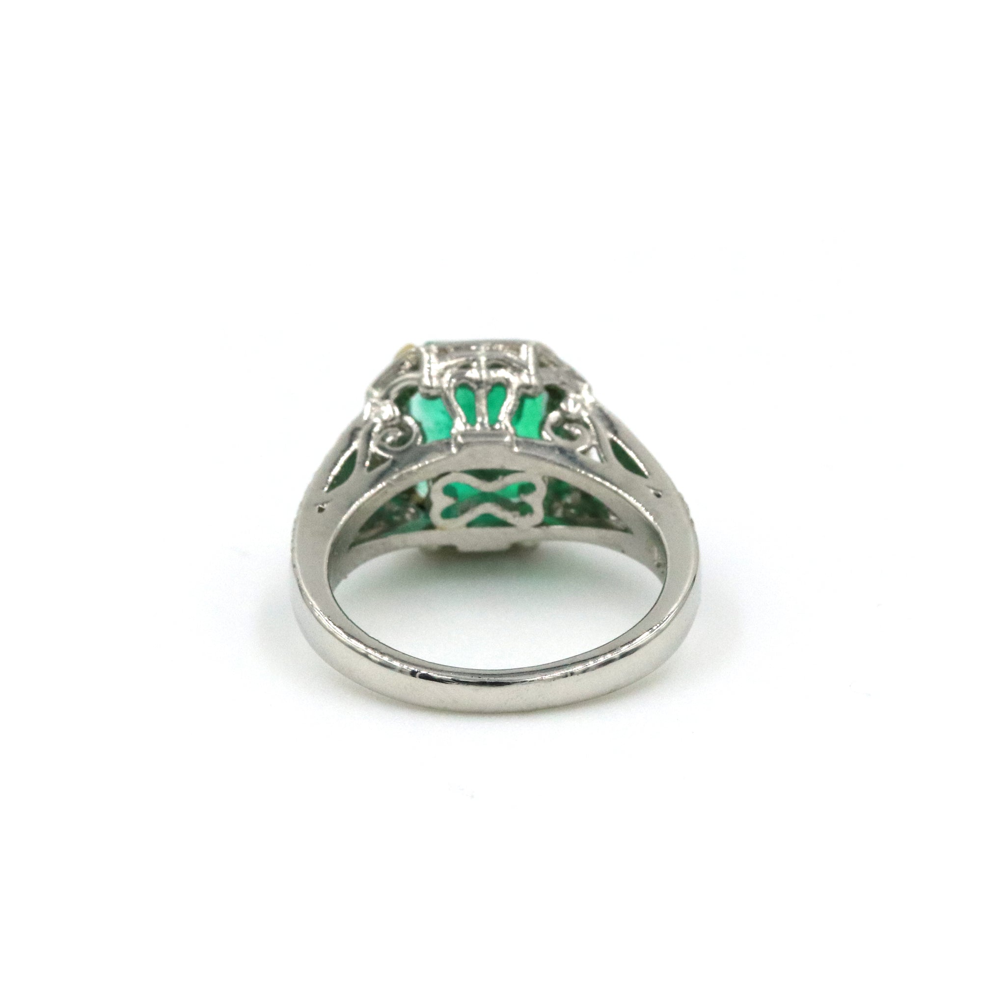 Platinum 3.25ct Emerald Cut Natural Colombian Emerald & Diamond Ring with AGL Report