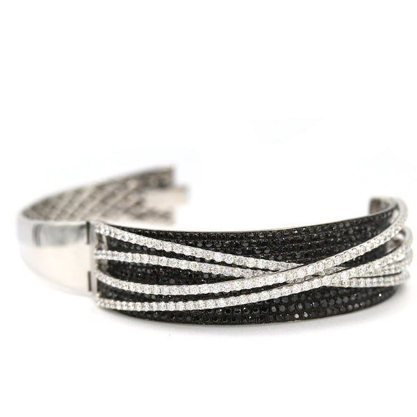 14 K White Gold, Black And White Crossover ~8.78 Ctw Diamond Bangle. Provident Jewelery