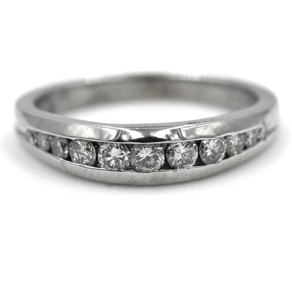 14K White Gold Graduated Channel Set Diamond Wedding Band
