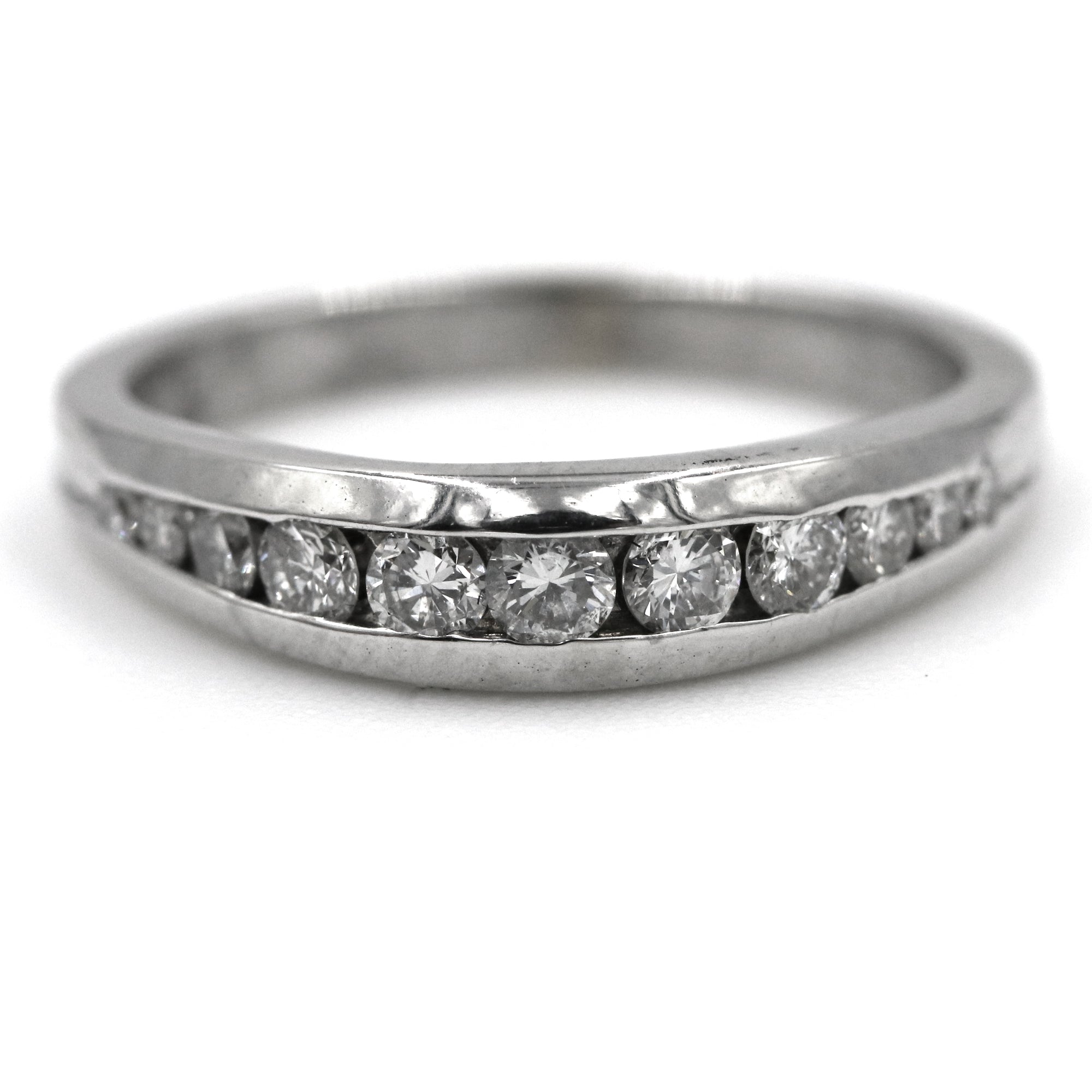 14K White Gold Graduated Channel Set Diamond Wedding Band