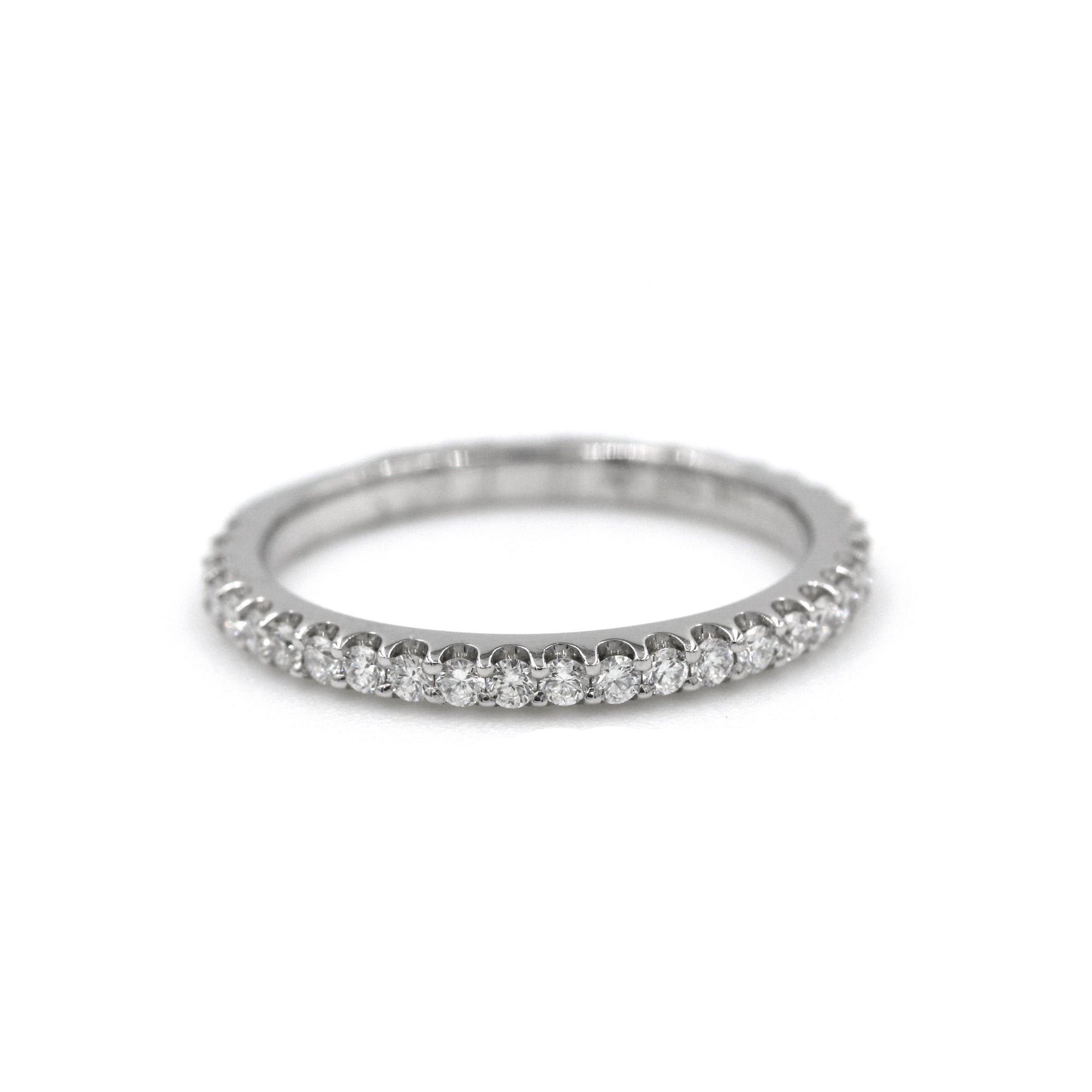 14kt White Gold Diamond Band