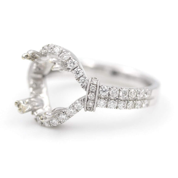 8K White Gold Oval Halo Diamond Semi-Mount