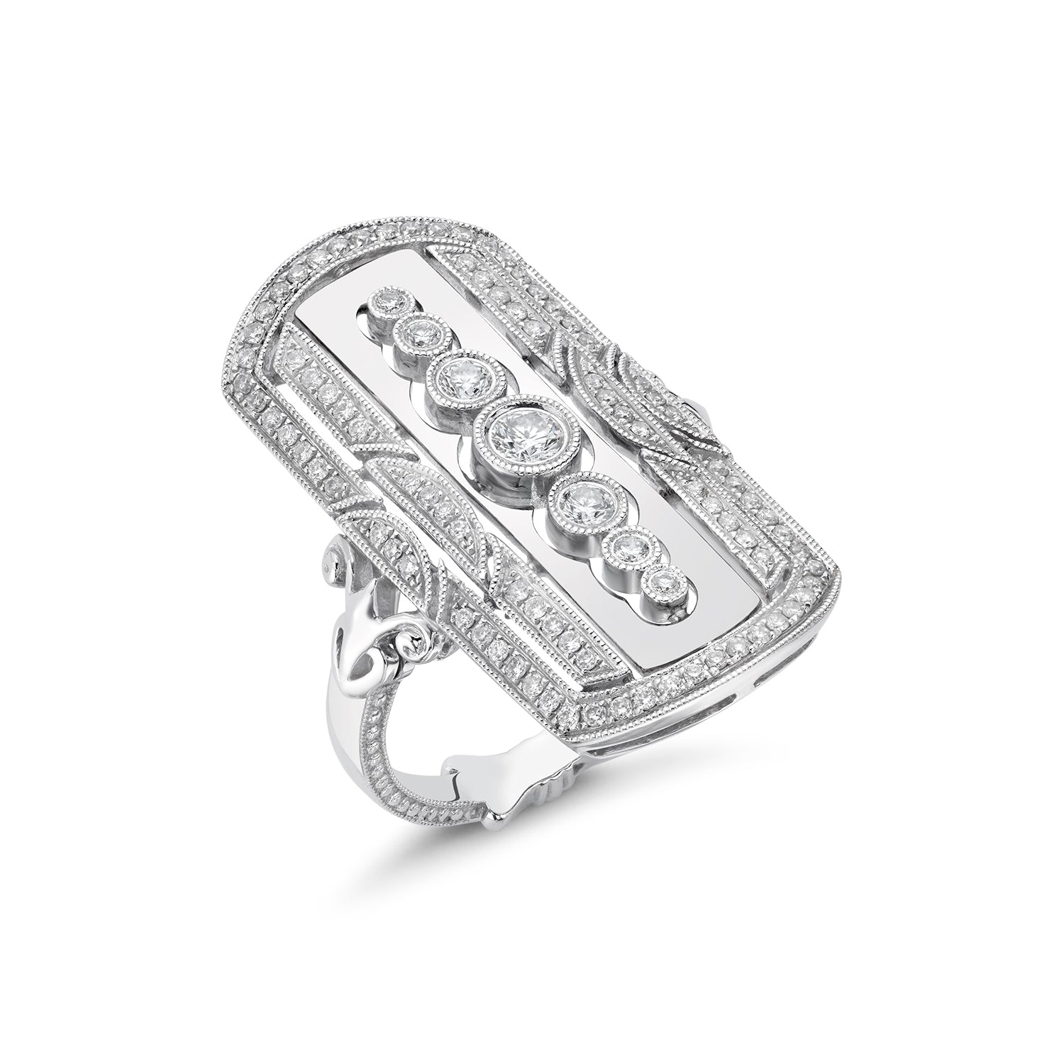 18K White Gold Diamond Fashion Ring