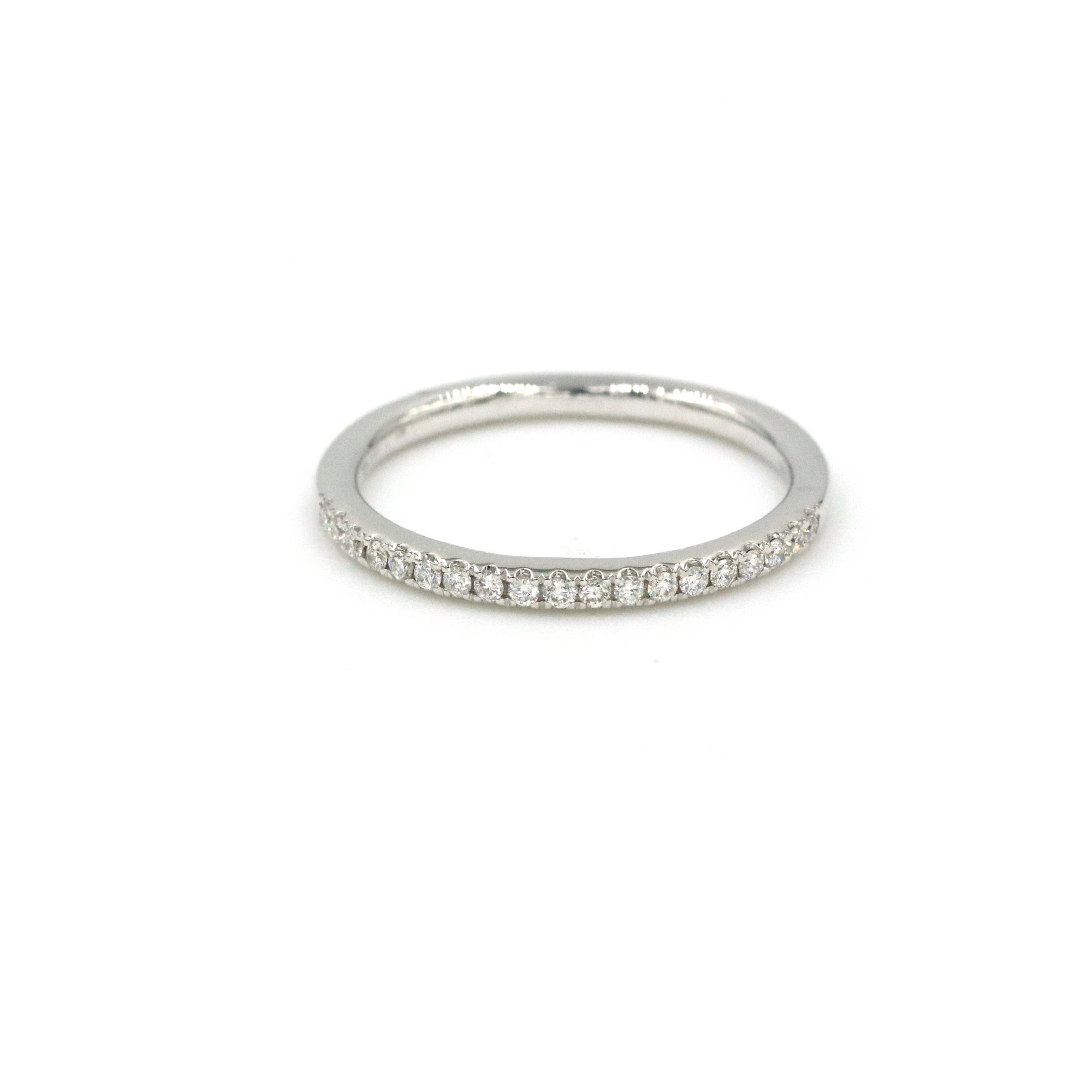 14K White Gold Pavé Diamond Wedding Band