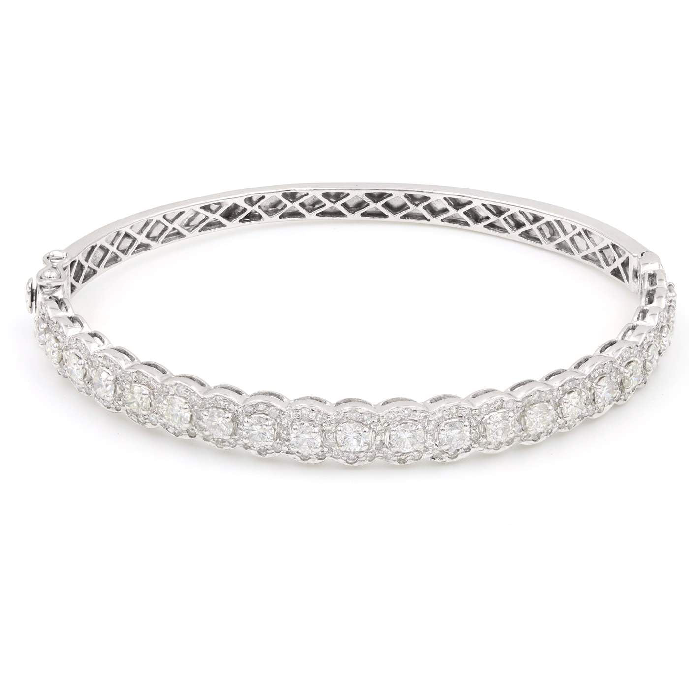 18K White Gold Diamond Bangle Bracelet