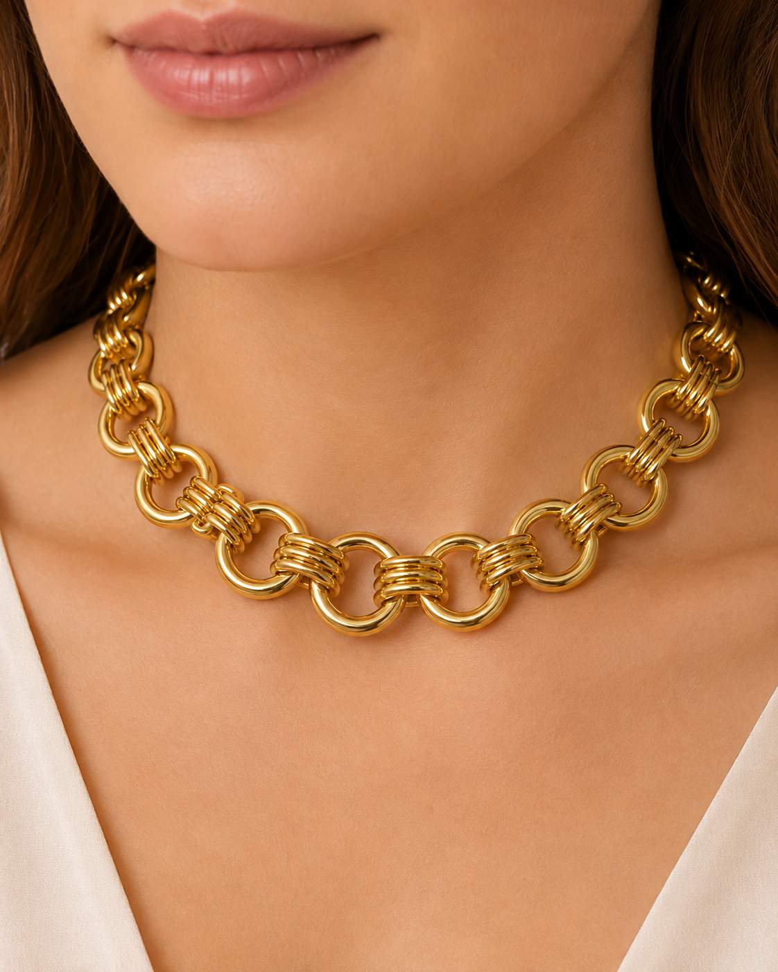 Tiffany & Co. 18K Yellow Gold Graduated Round Link Necklace 16"