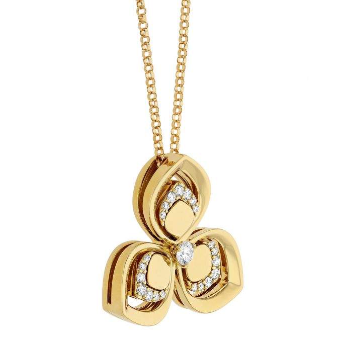 Roberto Coin 18kt Yellow Gold Three-Petal Diamond Pendant Necklace