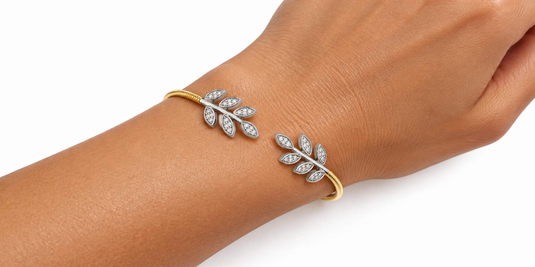 14K  Diamond Flexi Leaf Bracelet