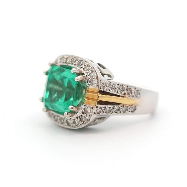 18kt Two-Tone Gold 5.21ct Emerald & Diamond Ring