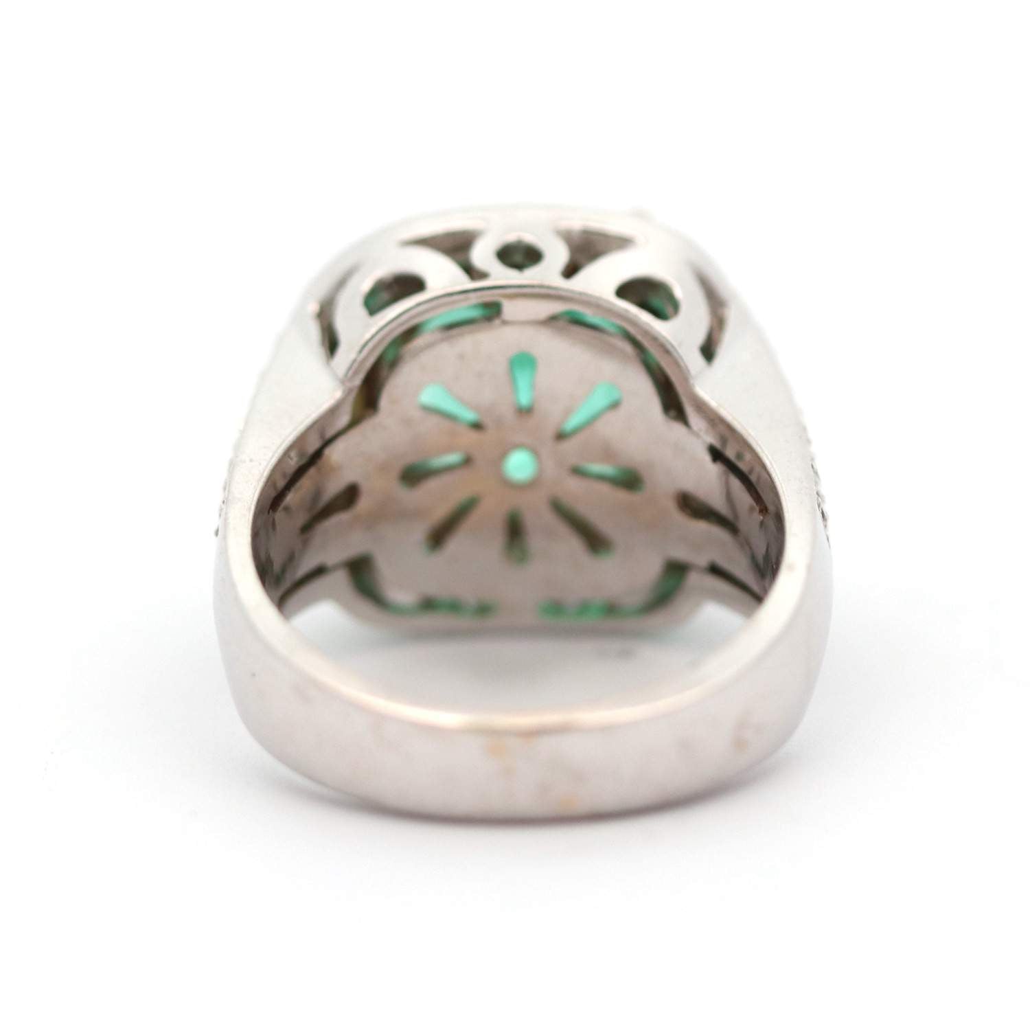 18kt Two-Tone Gold 5.21ct Emerald & Diamond Ring