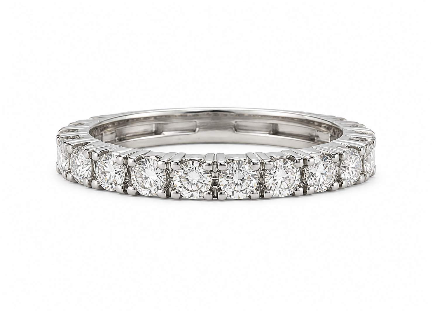 14K White Gold ~1.38 Ctw Diamond Eternity Band