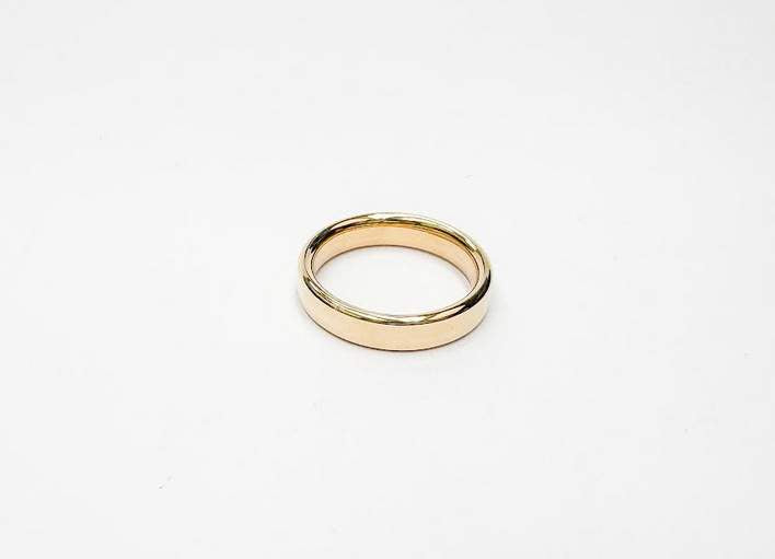 14K Yellow Gold European Fully Round Comfort Fit Band. (Size 6 ) Provident Jewelery