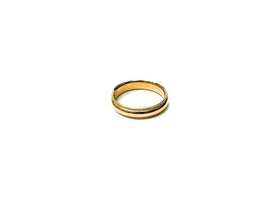 14K Yellow Gold Milgrain 4mm Rounded Comfort Band(Size 6),
