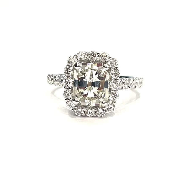 18kt White Gold 2.51ct Radiant-Cut Diamond Halo Engagement Ring