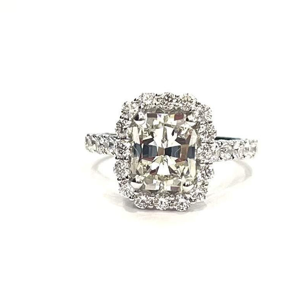 18kt White Gold 2.51ct Radiant-Cut Diamond Halo Engagement Ring