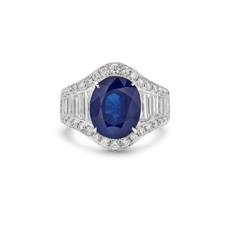 18kt White Gold 5.67ct Oval Sapphire and Diamond Ring