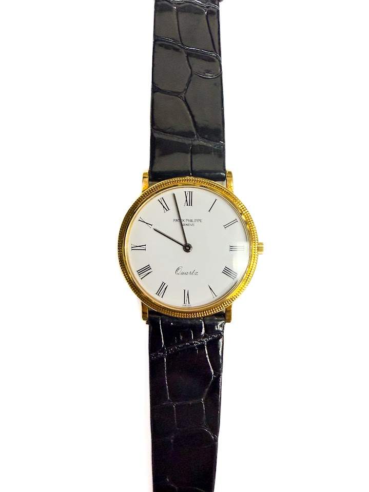 Pre-Owned Patek Philippe Calatrava 18kt Yellow Gold Quartz Watch