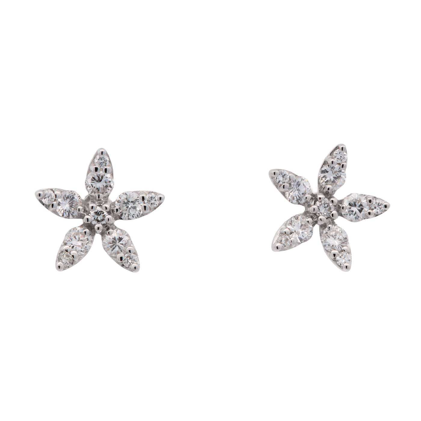 18K White Gold ~0.50ctw Diamond Flower Stud Earrings