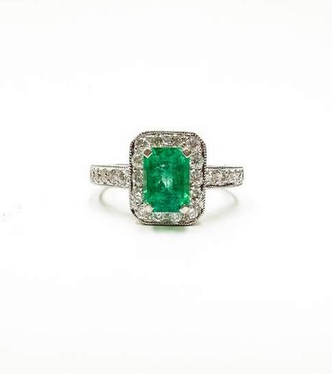 14Karat White Gold Emerald And Diamond ring. Provident Jewelery