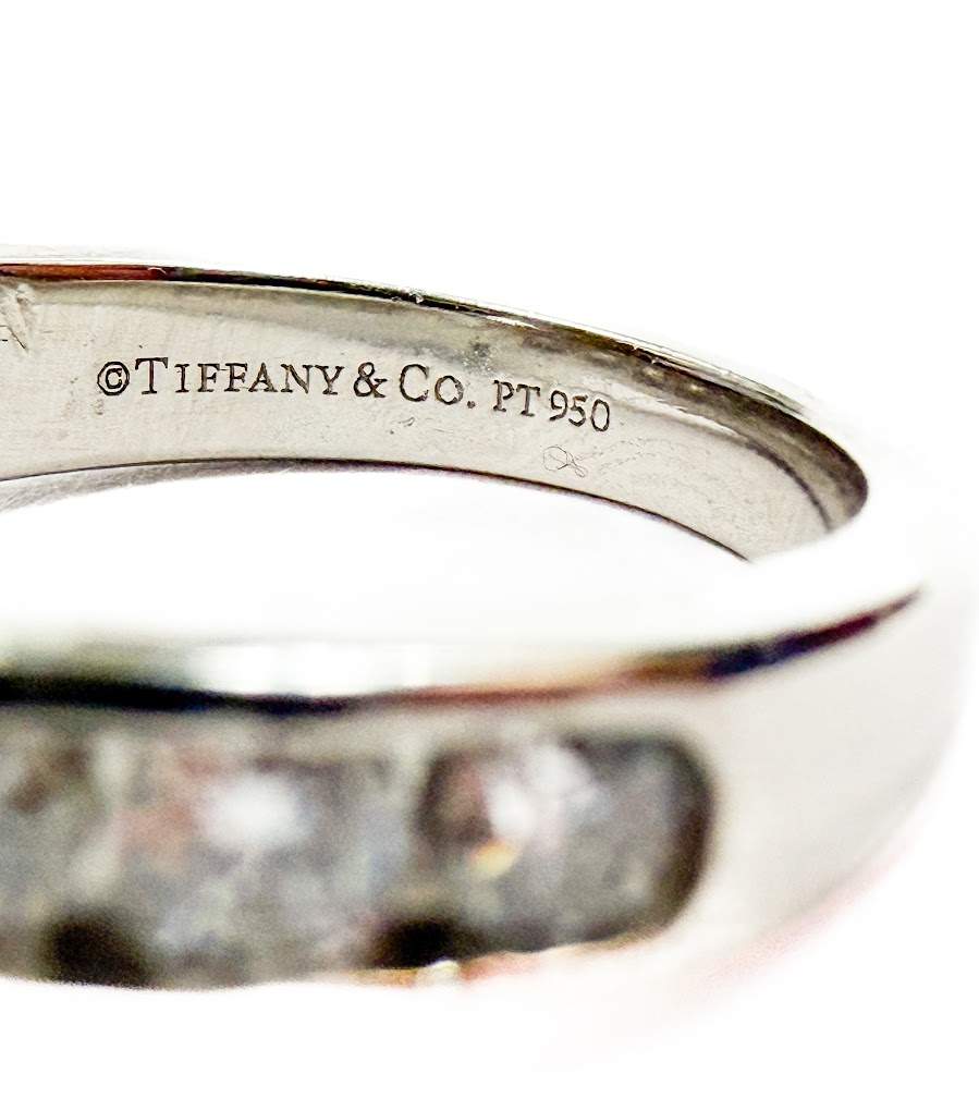 "The Tiffany Setting", center diamond 1.77cts