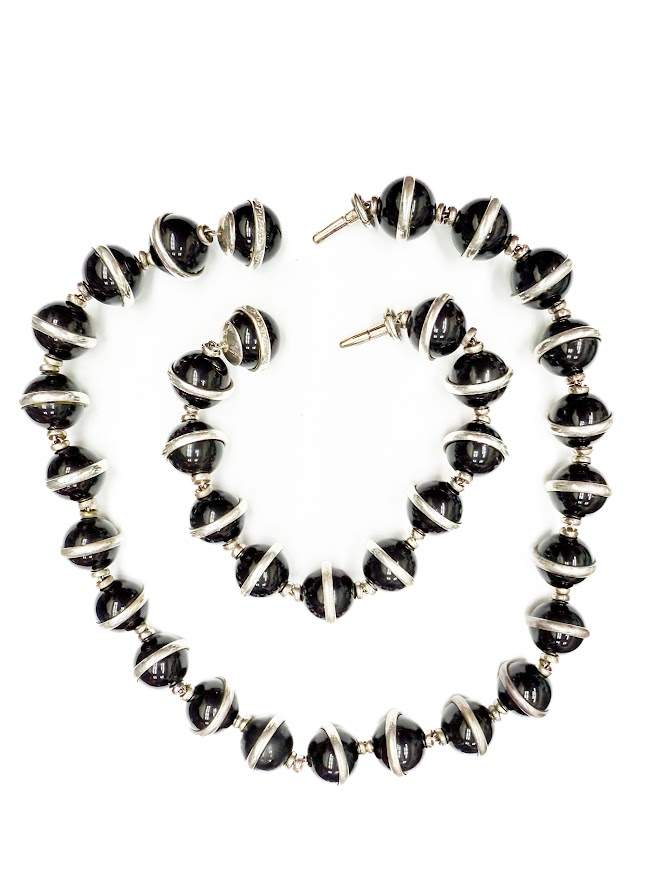 Vintage Tiffany and Co, Paloma Picasso Onyx Orb/Bead  Necklace Bracelet set.