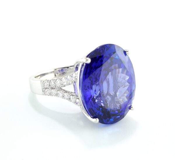18k White Gold Oval Tanzanite Round Diamond  Ring Provident Jewelery