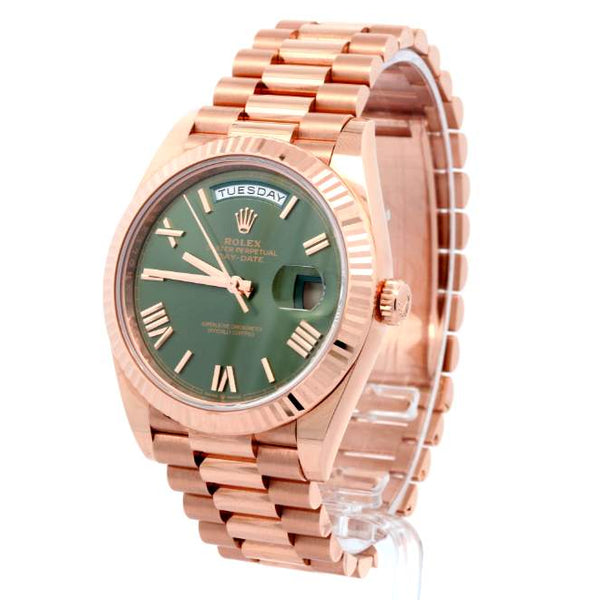 Pre-Owned Rolex Day-Date 40 18kt Everose Gold Olive Green Dial Watch