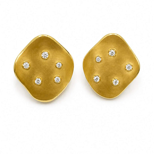 18K Yellow Gold Diamond earrings