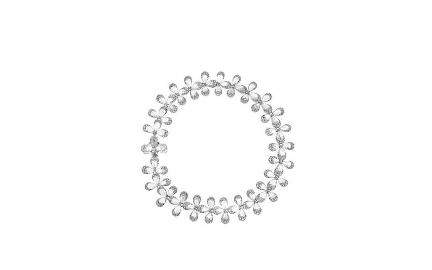 18K White Gold Diamond Flower Motif Bracelet