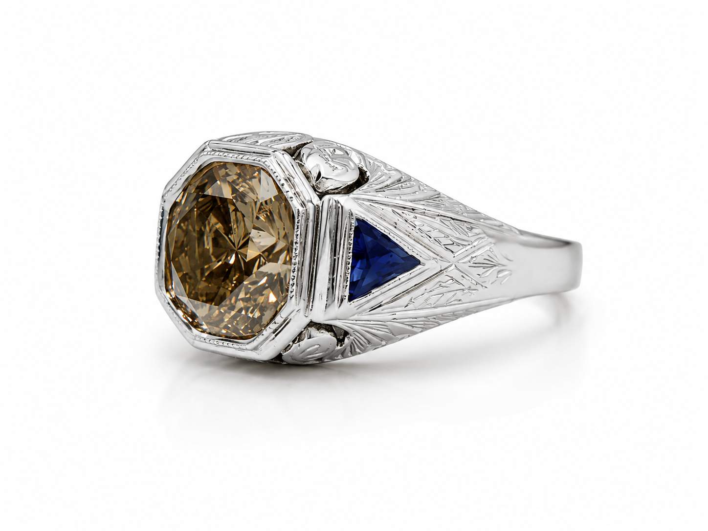 18KW Vintage Style ring