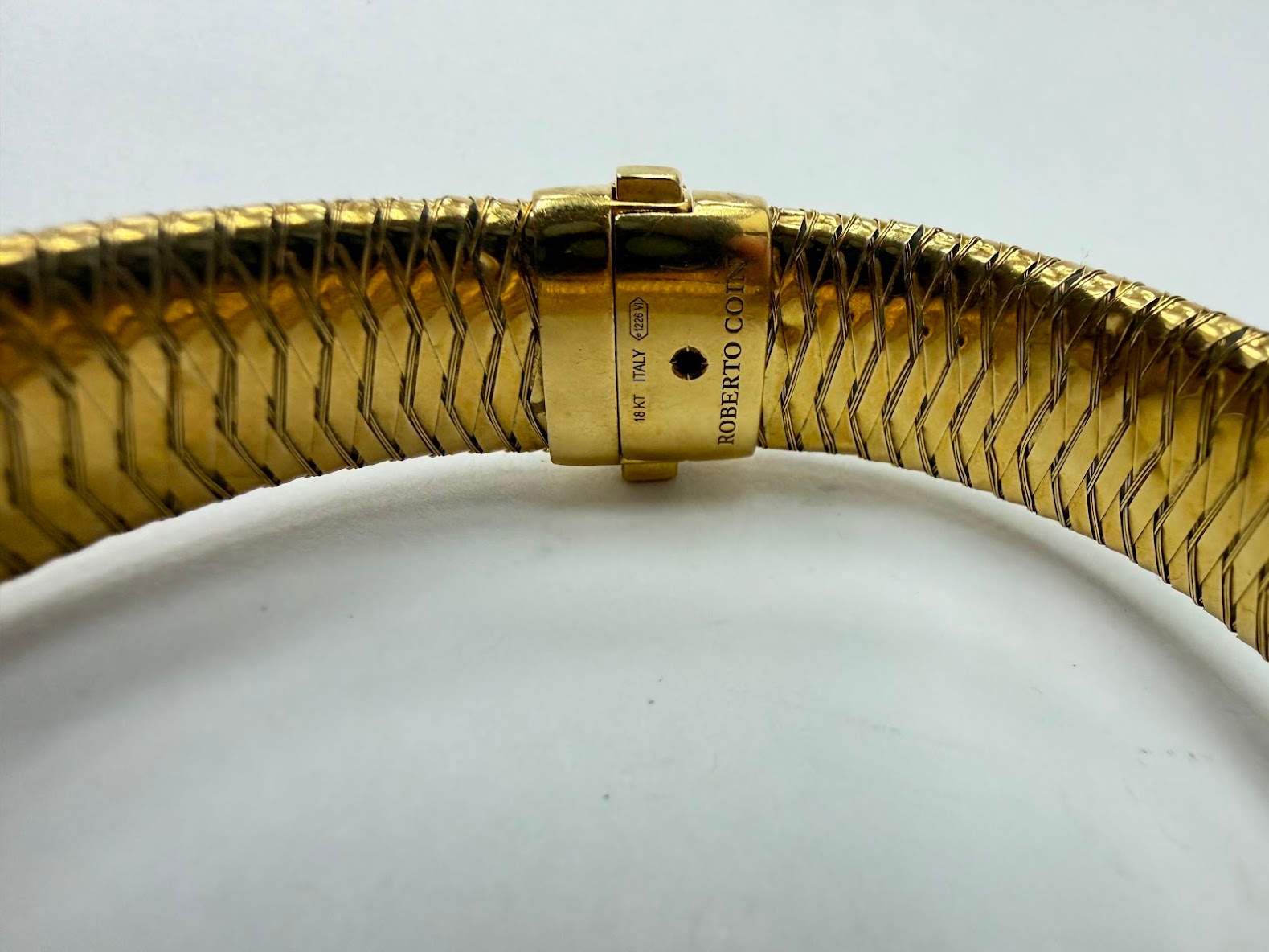 Pre-Owned Roberto Coin Silk Weave Wide Bracelet