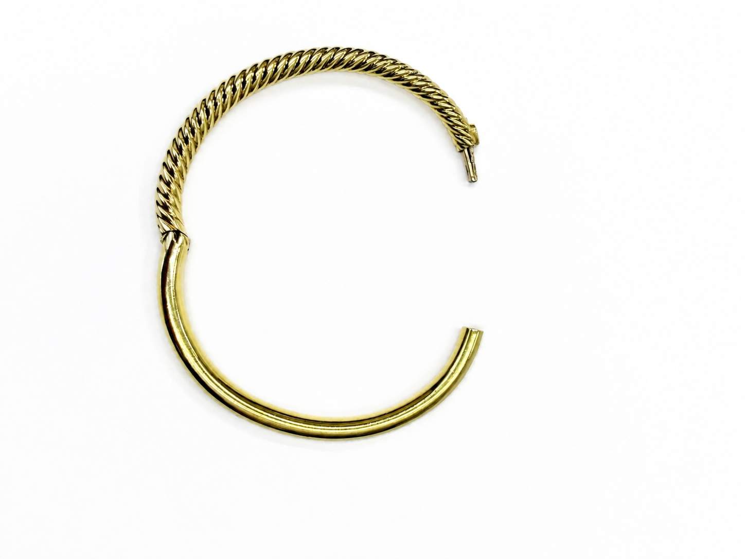 18K David Yurman 4.6mm Sculpted Cable Polished Bangle Bracelet