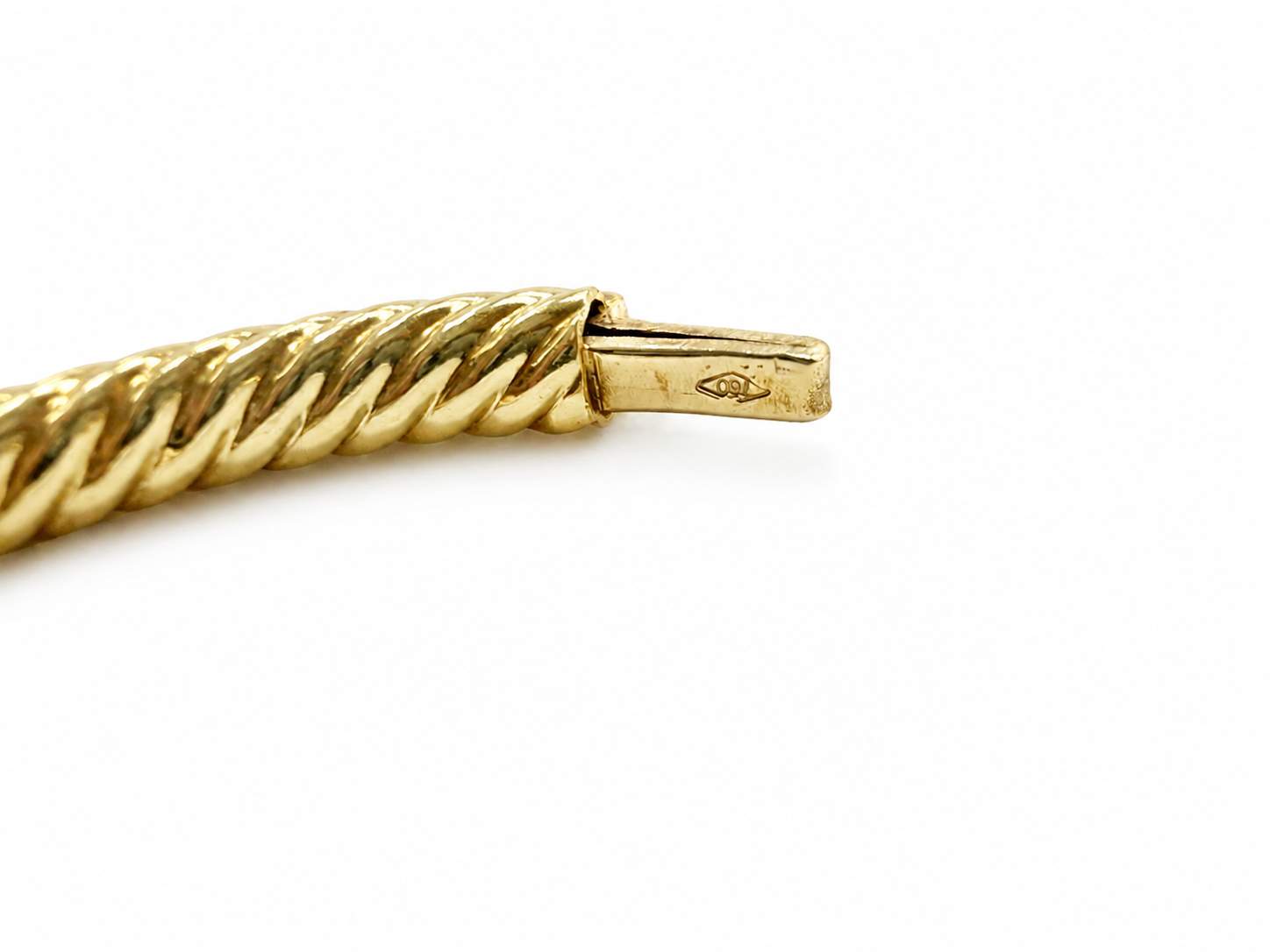 18K David Yurman 4.6mm Sculpted Cable Polished Bangle Bracelet