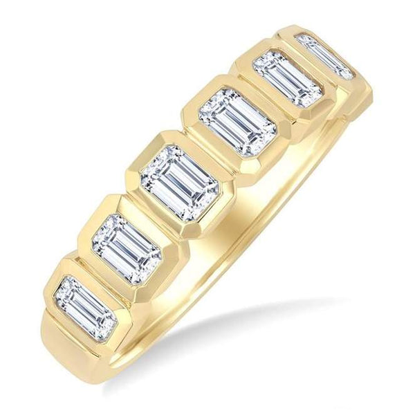 14K 7 Stone Emerald Shape Band