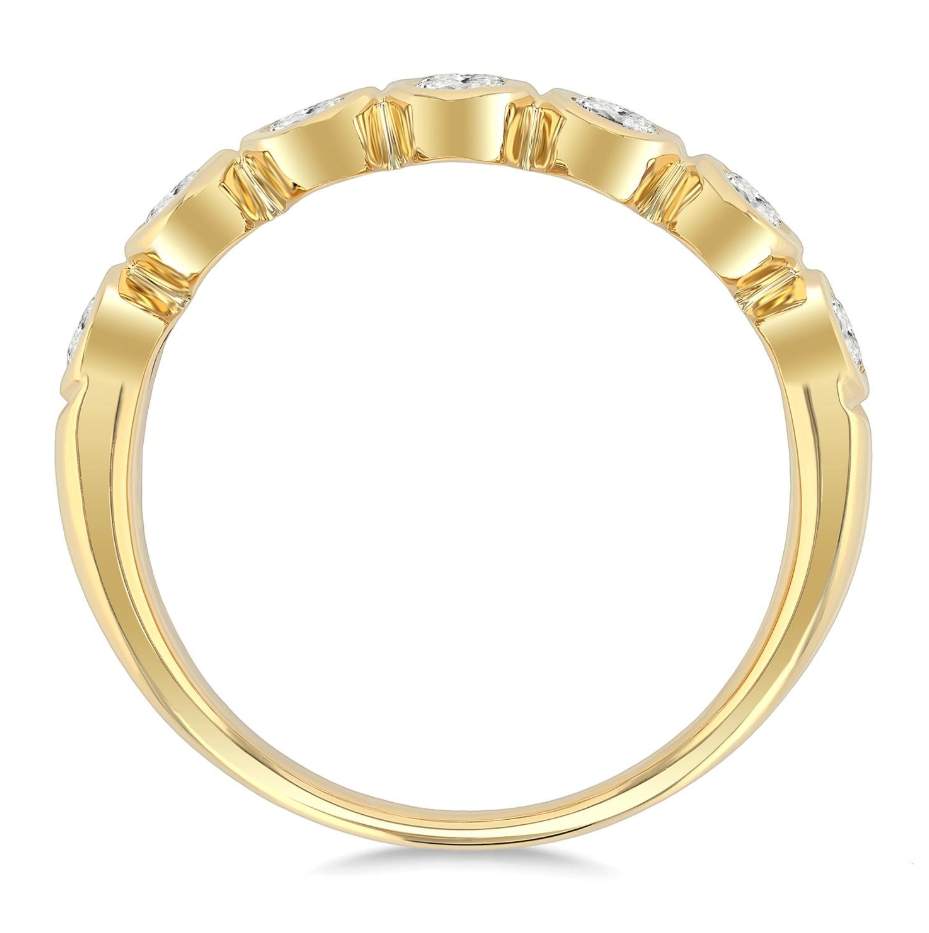 7 Stone Oval Shape Band