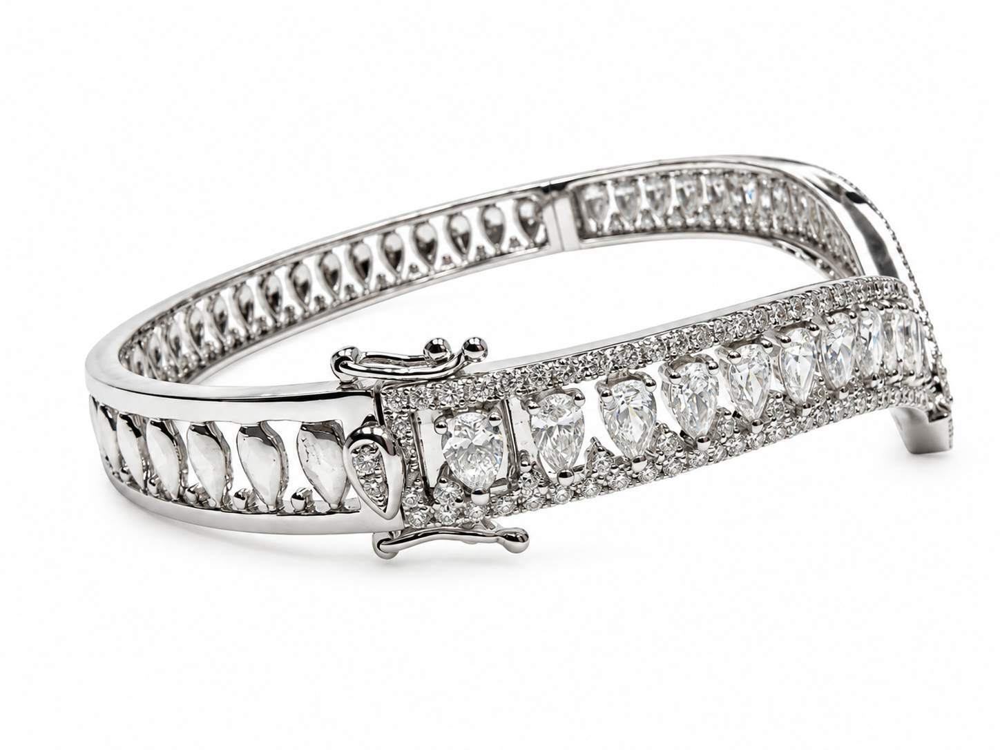 18K Diamond Cuff Bracelet