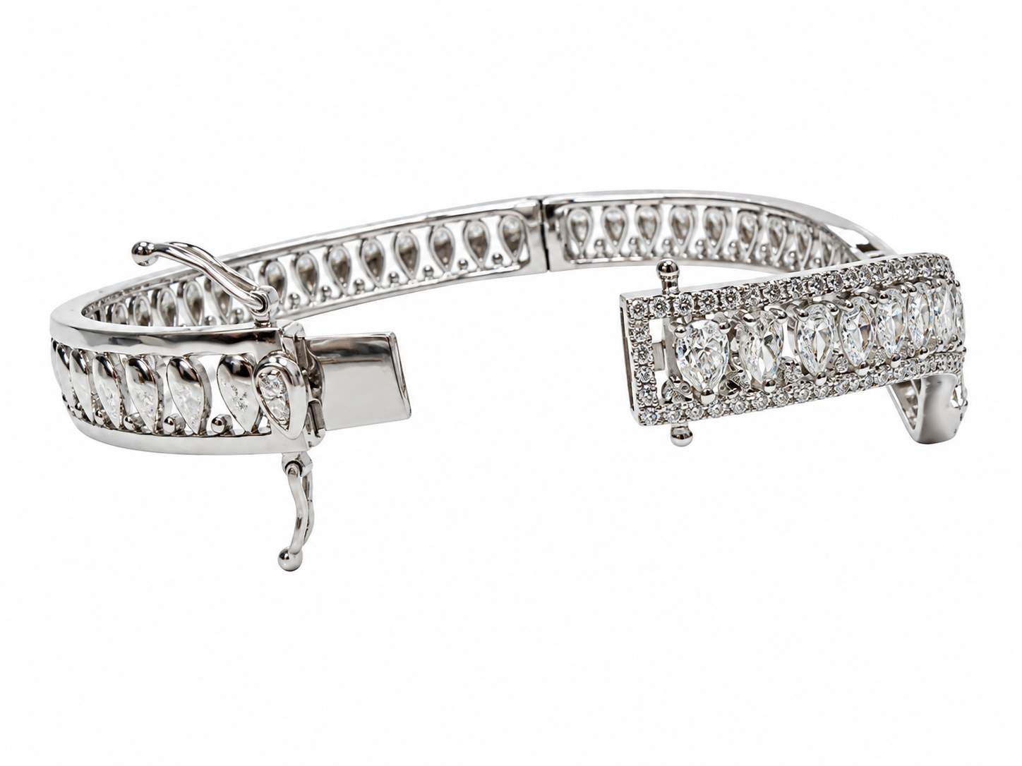 18K Diamond Cuff Bracelet