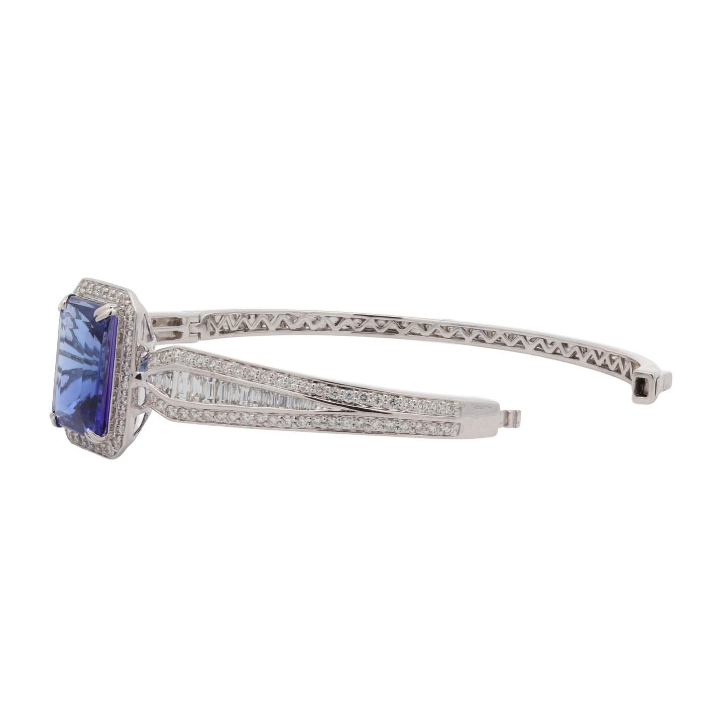 14K Tanzanite Diamond Bangle Bracelet