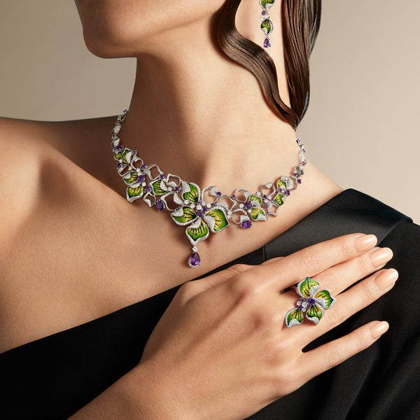 Model wearing Sicis Jewels Necklace, Earrings, and Ring