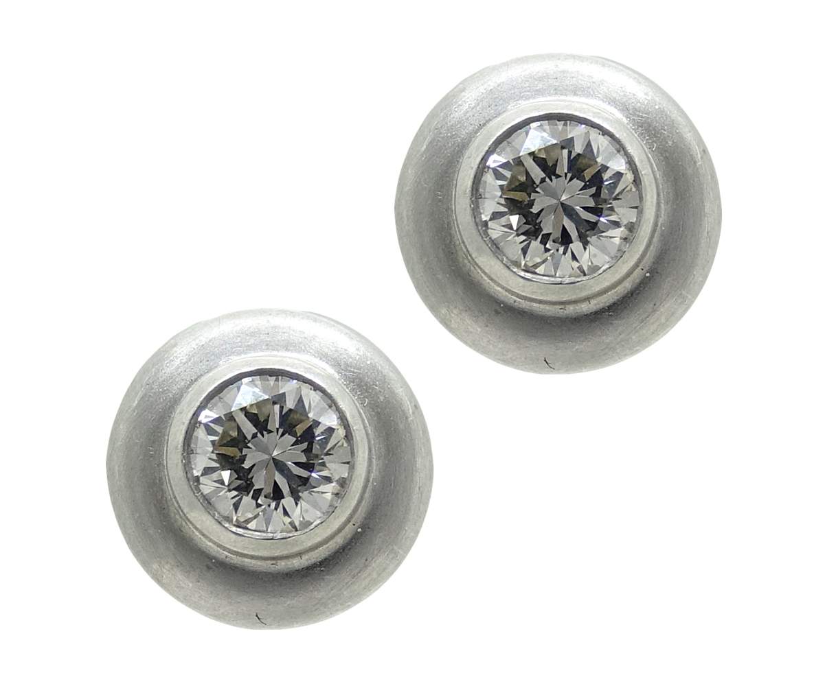 STUD EARRINGS