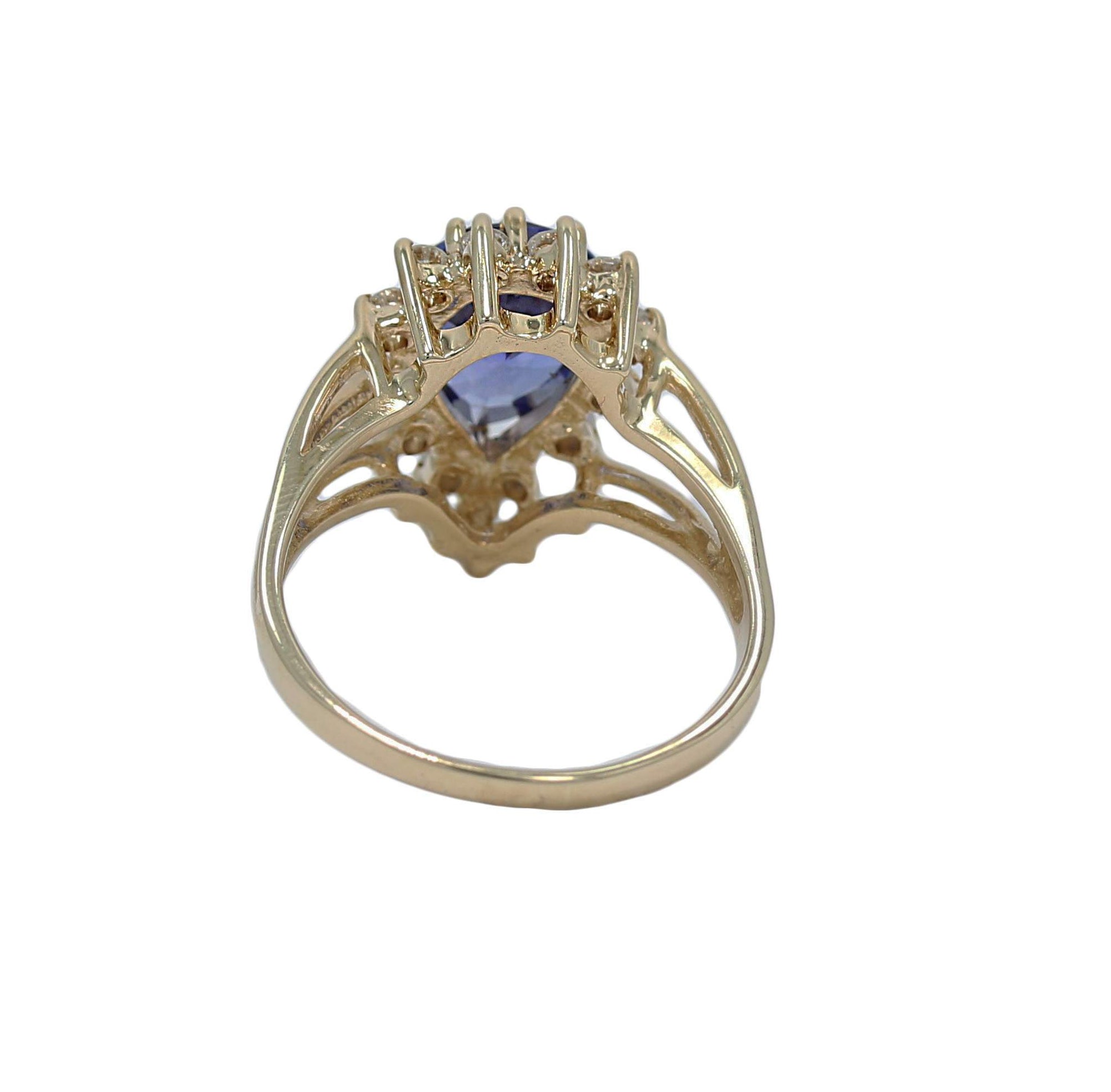 Tanzanite & Diamond Ring