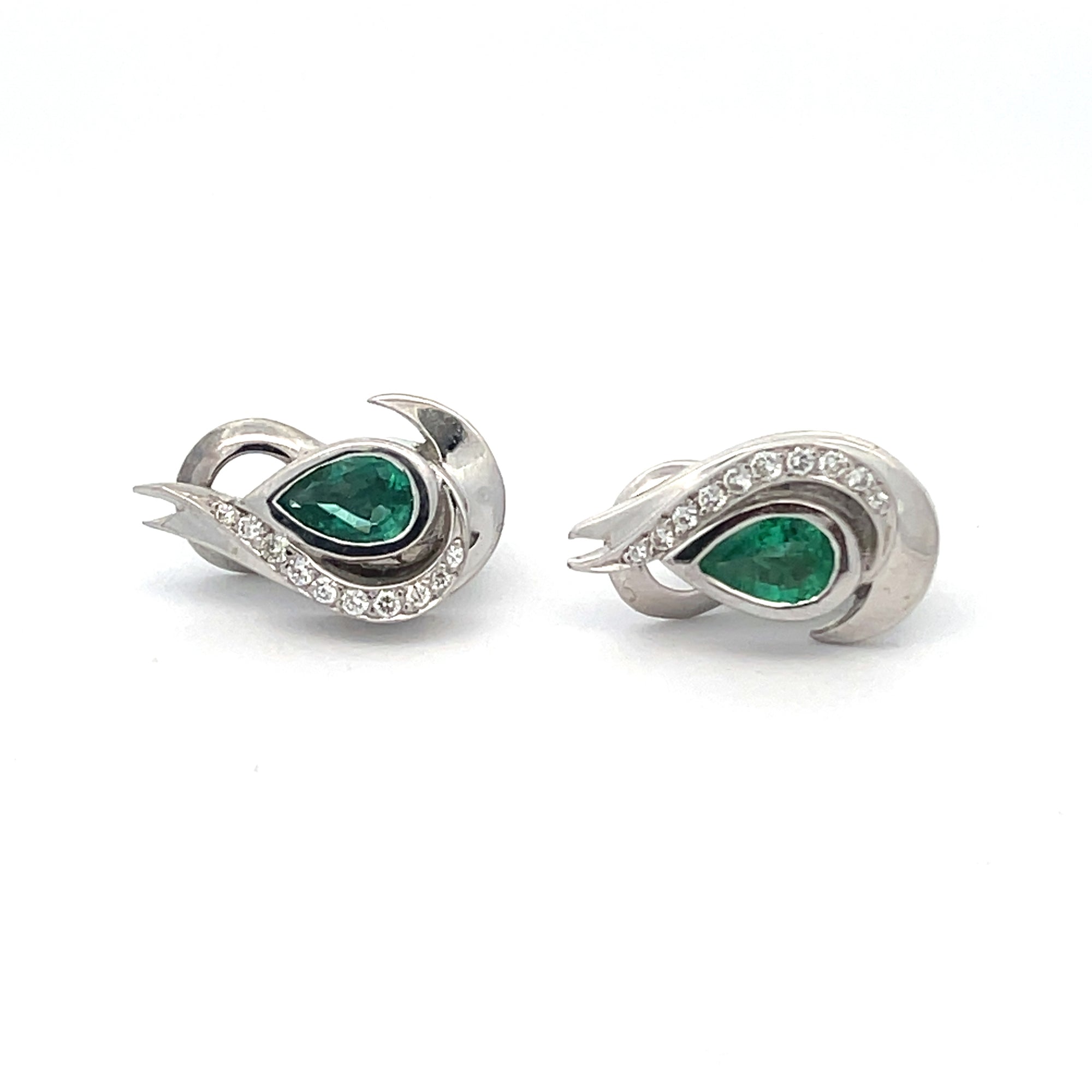 Fiery Emerald Earrings