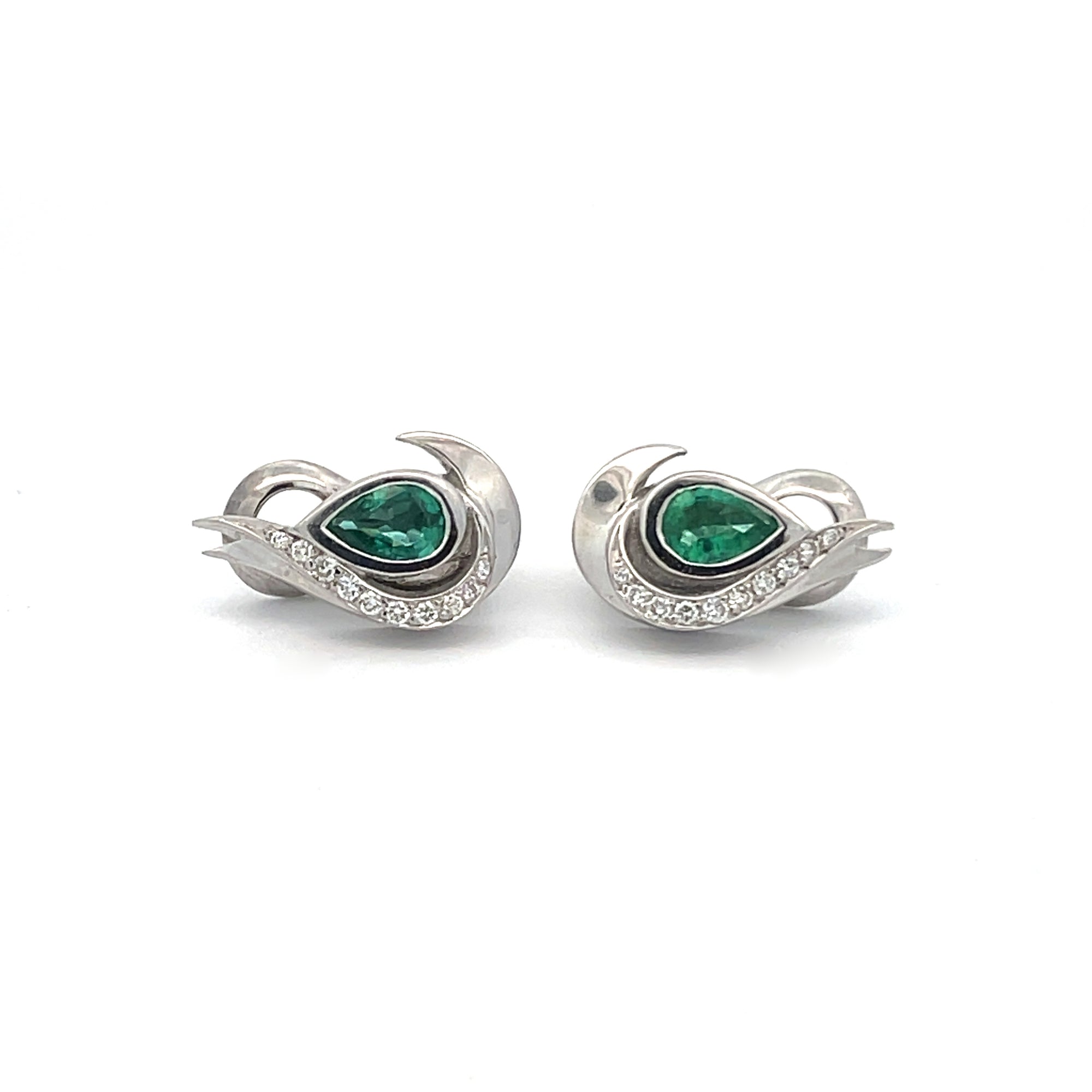 Fiery Emerald Earrings