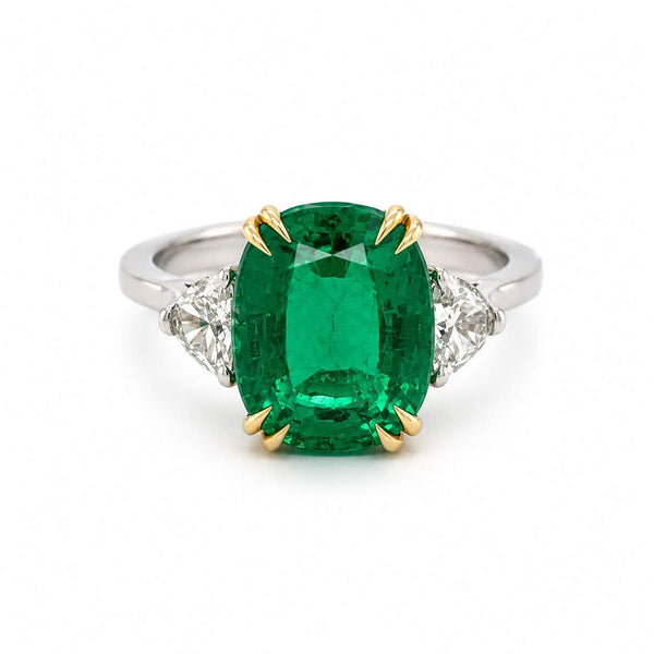 Emerald And Diamond Ring
