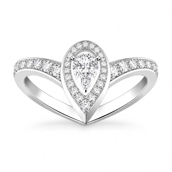 Messika Fiery Engagement Ring