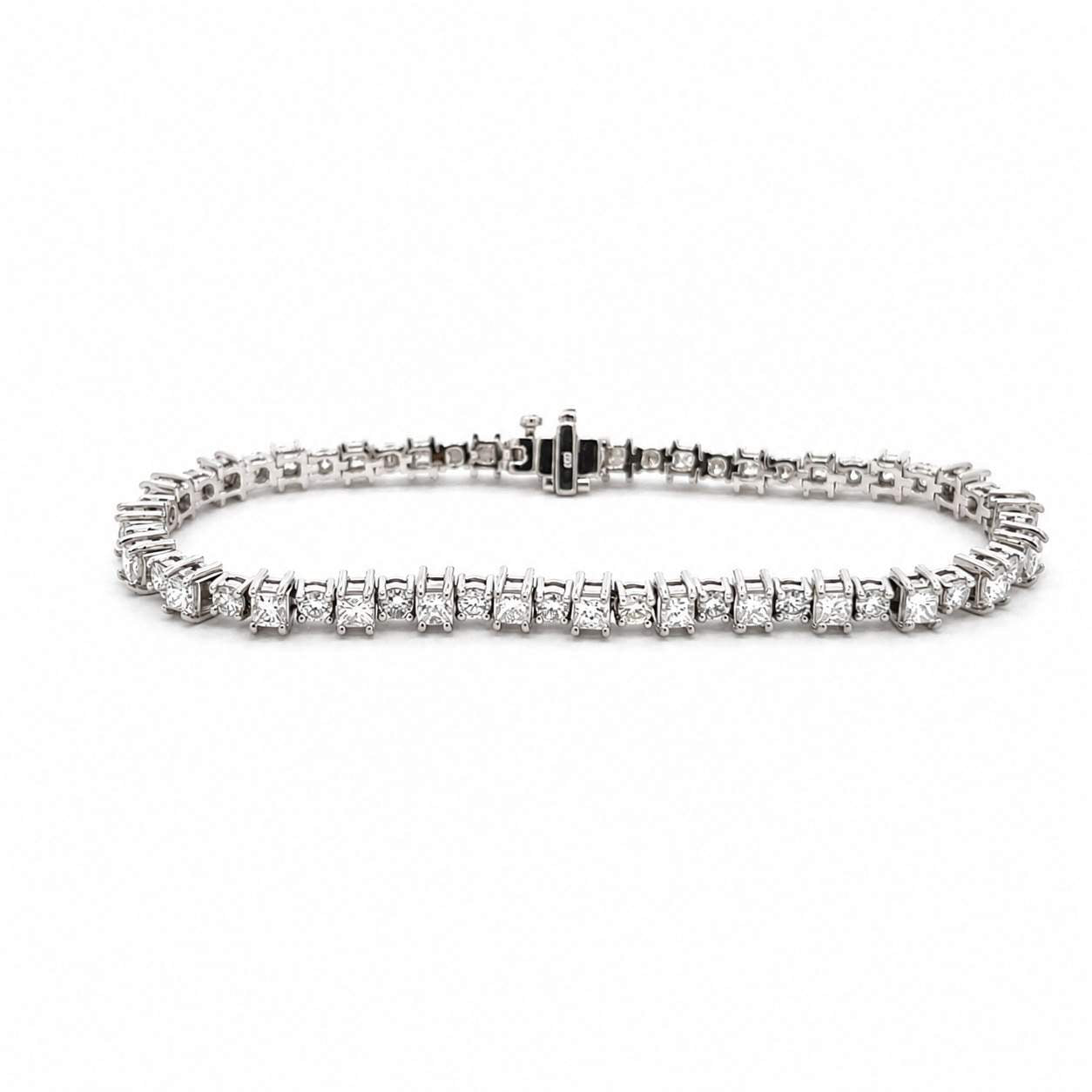 Alternating Diamond Tennis Bracelet