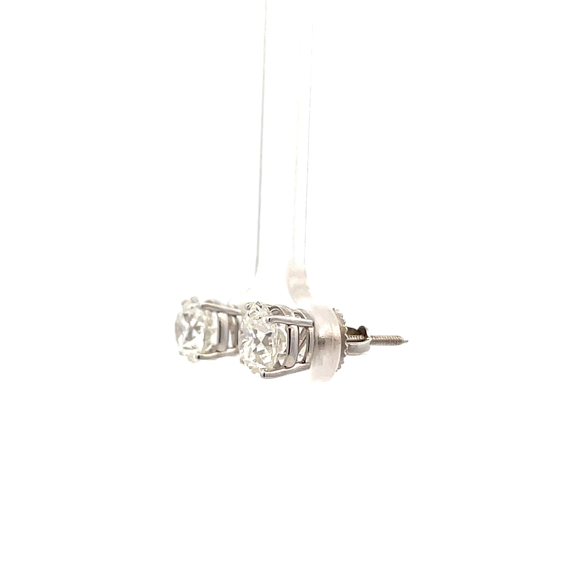 Diamond Studs Earrings