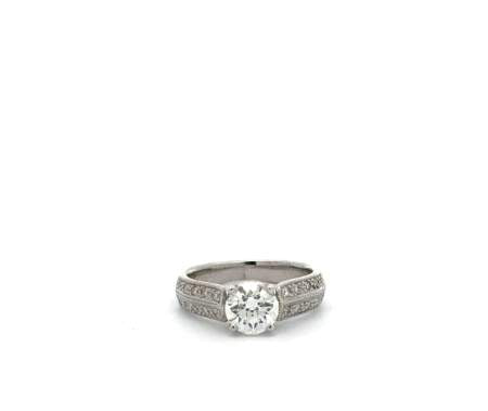 Round Brilliant Diamond Ring